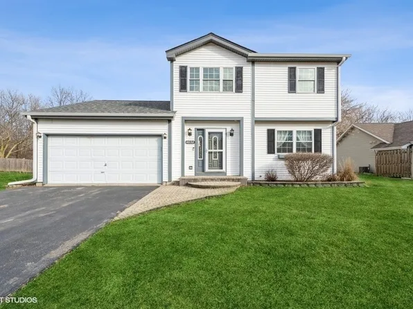 4638 Southhampton Dr, Island Lake, IL 60042