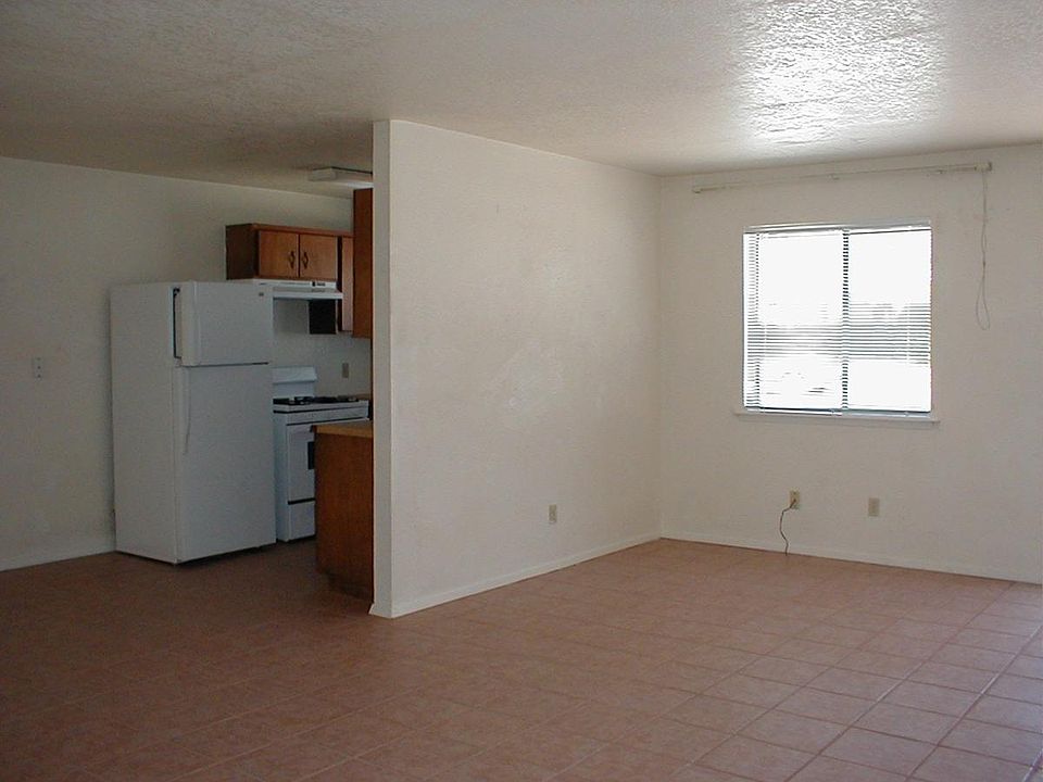 2nd image of 802 S Espanola St APT D