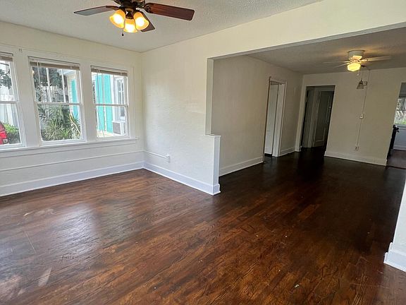 4th image of 329 N K St #6