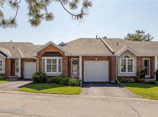 20 Meadowlands Blvd #26, Hamilton, ON L9K 1J5