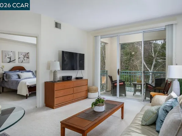 1860 Tice Creek Dr APT 1348, Walnut Creek, CA 94595