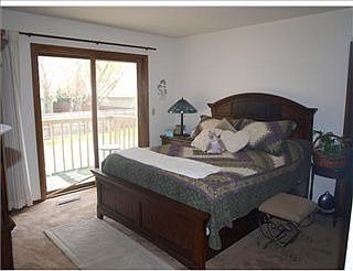 5th image of 2826 Oakland Dr Unit 5