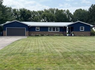1649 E Grandview Blvd, Erie, PA 16510