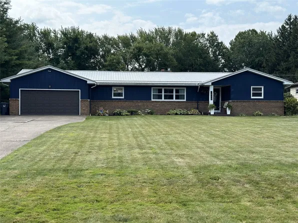 1649 E Grandview Blvd, Erie, PA 16510