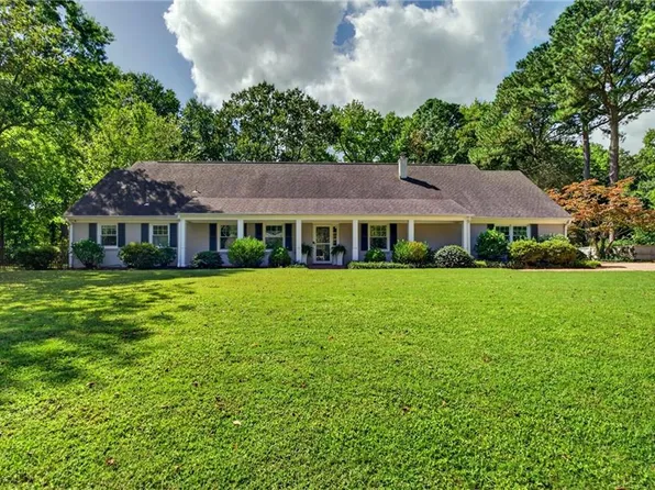 1805 Fleet Ter, Virginia Beach, VA 23454