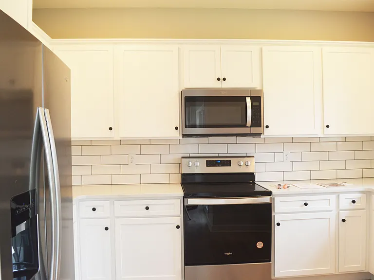 1430 Village Loop — Photo 8