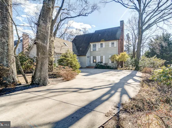 22 Cedar Dr, Bay Head, NJ 08742
