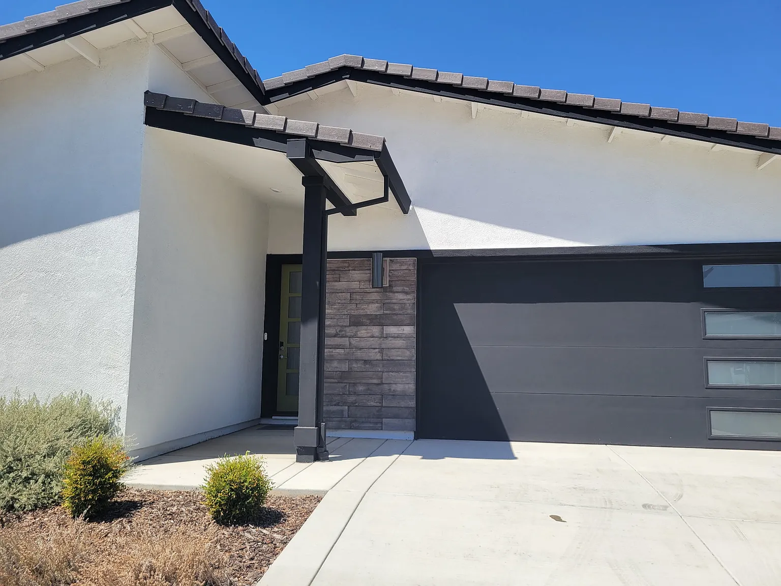 9257 Janowicz St — Photo 1