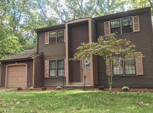 15 Lightning Dr, Medford, NJ 08055