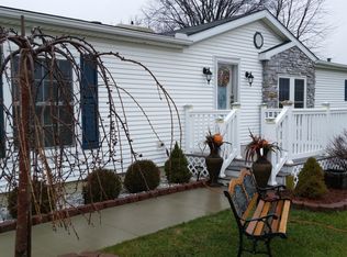 17132 Lincoln Rd, New Lothrop, MI 48460