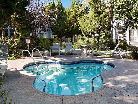 4th image of 1244 W Park Western Dr Unit 25