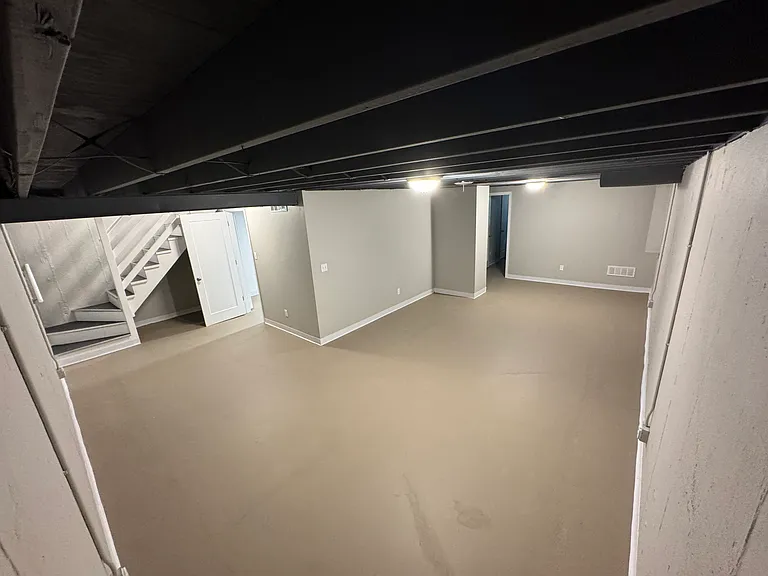 229 Ramsey Ln — Photo 18