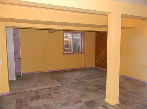 4th image of 1442 E Karlin Ct