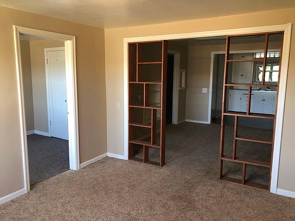 4th image of 540 SE McKenzie St APT D