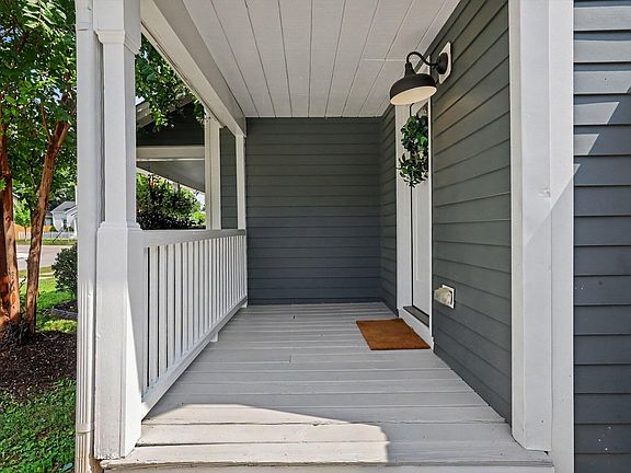5th image of 303 S Pettigrew St