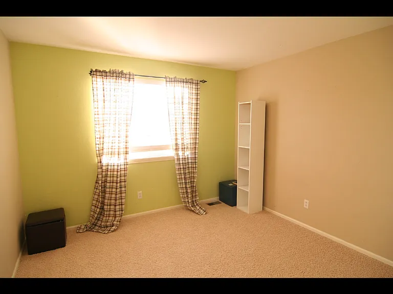 10458 Panther Trce — Photo 7