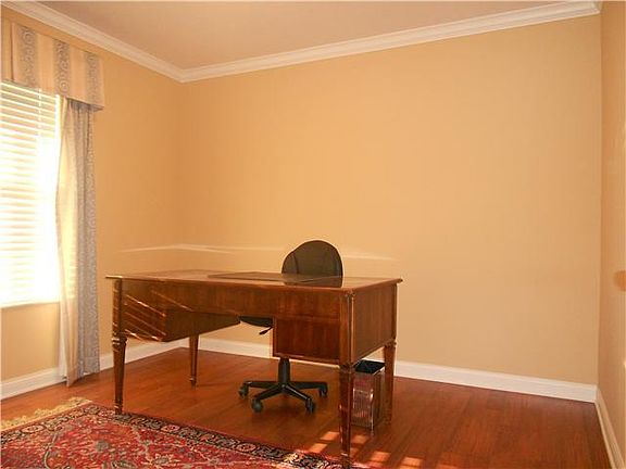 5th image of 4466 Newport Loop