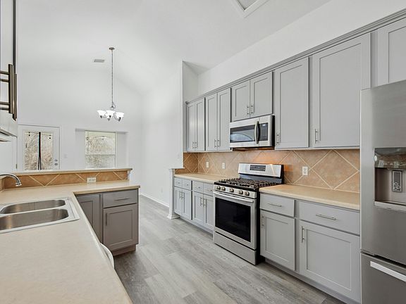4th image of 3625 Sandy Koufax Ln