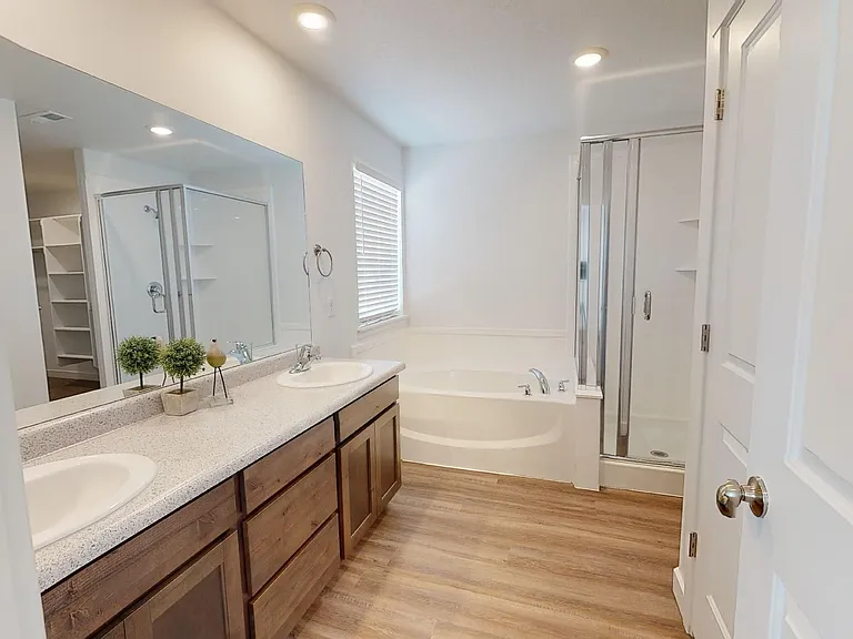 3374 W Sanctuary Ct — Photo 38
