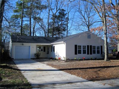 20 Sanlun Lakes Dr, Hampton, VA, 23666