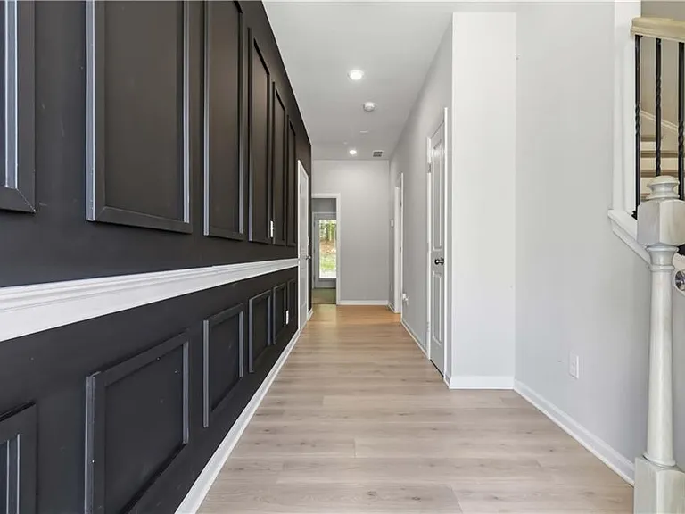 6504 Brooklake Ct — Photo 14