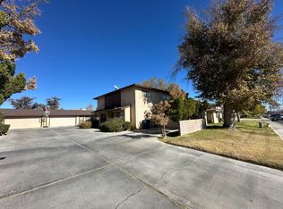 624 W. Graaf A-B-C., Ridgecrest, CA 93555