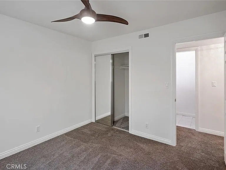738 Manhattan Ave #A — Photo 15
