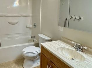 700 W Elizabeth St, Kirksville, MO 63501