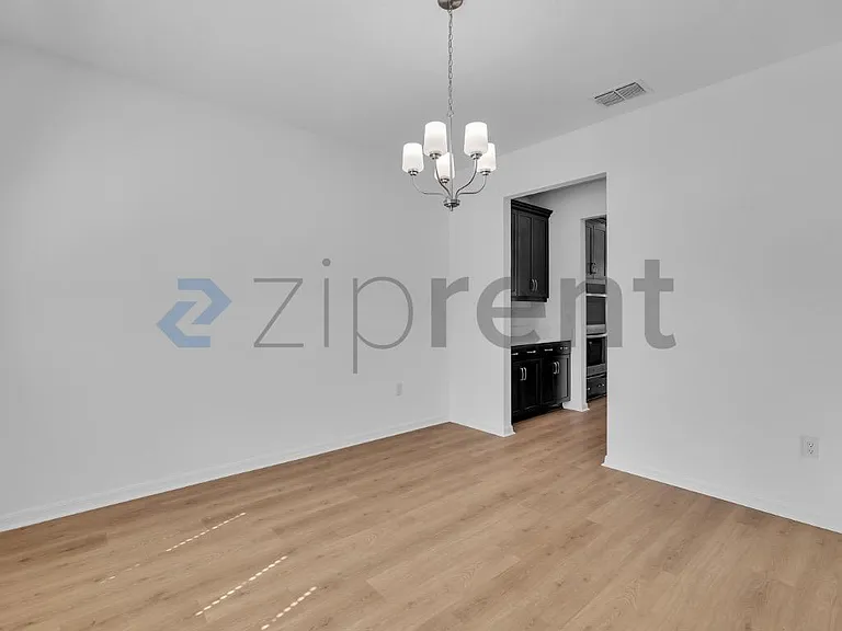 11127 Sundrift Dr — Photo 4