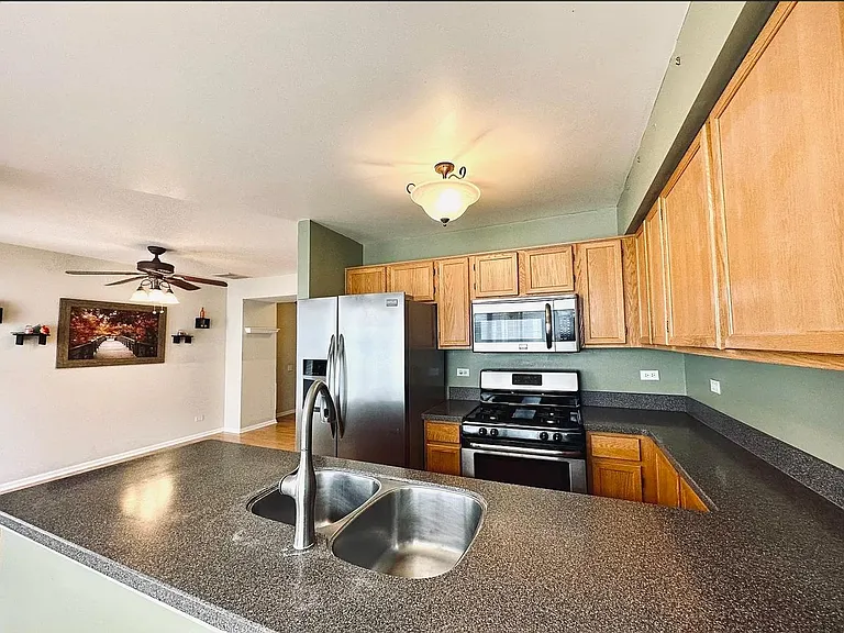 2249 Dawson Ln — Photo 6