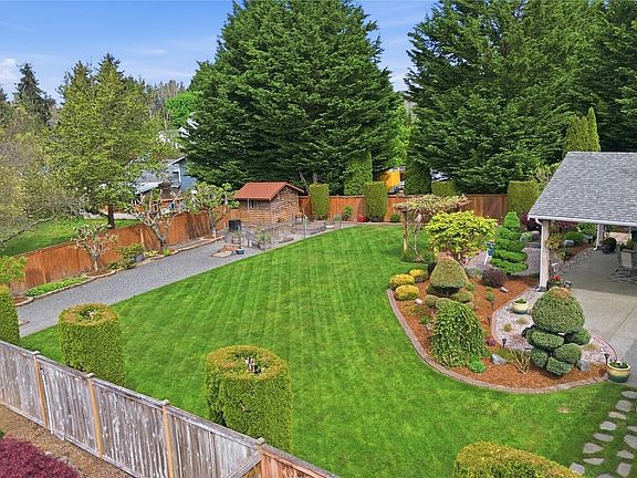4th image of 19412 110th Avenue Ct E