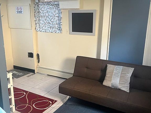 4th image of 16901 Linden Blvd Floor 1