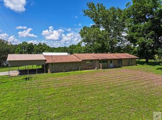 792 County Road 3110, De Kalb, TX 75559