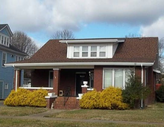 1st image of 150 W Wanola Ave