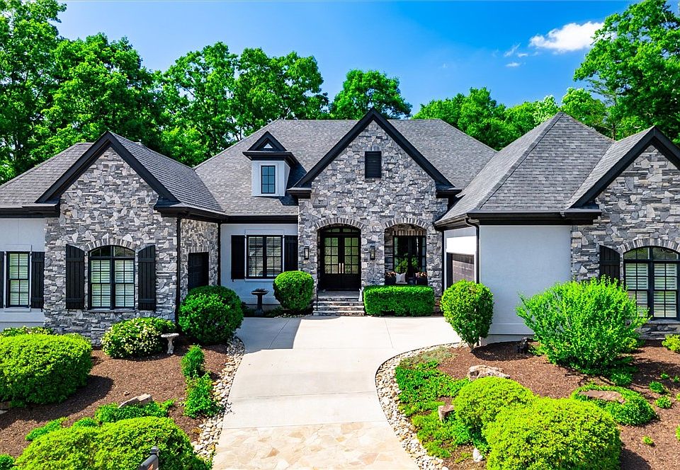1st image of 245 Abenaki Way