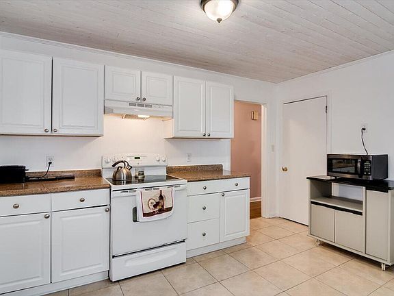 5th image of 755 Brucewood St NW
