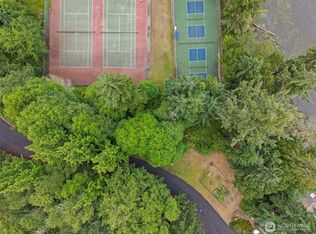6 Kala Lagoon Ct, Pt Townsend, WA 98368