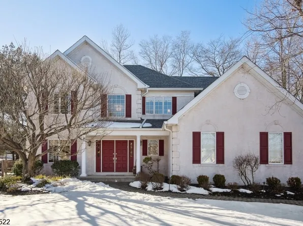 9 Carnegie Pl, Bernards Twp., NJ 07920