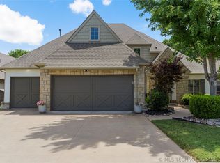 2708 E 140th Pl S, Bixby, OK 74008