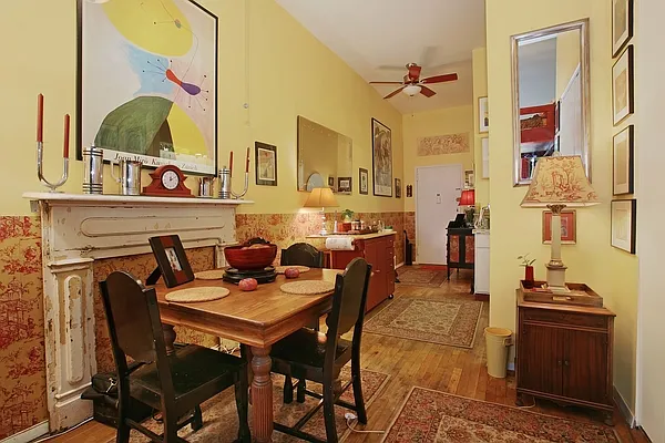 Sold by Corcoran | media 23