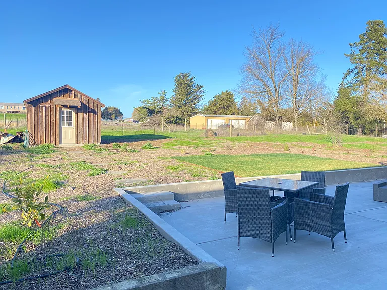 1265 Dutch Ln #1 — Photo 17
