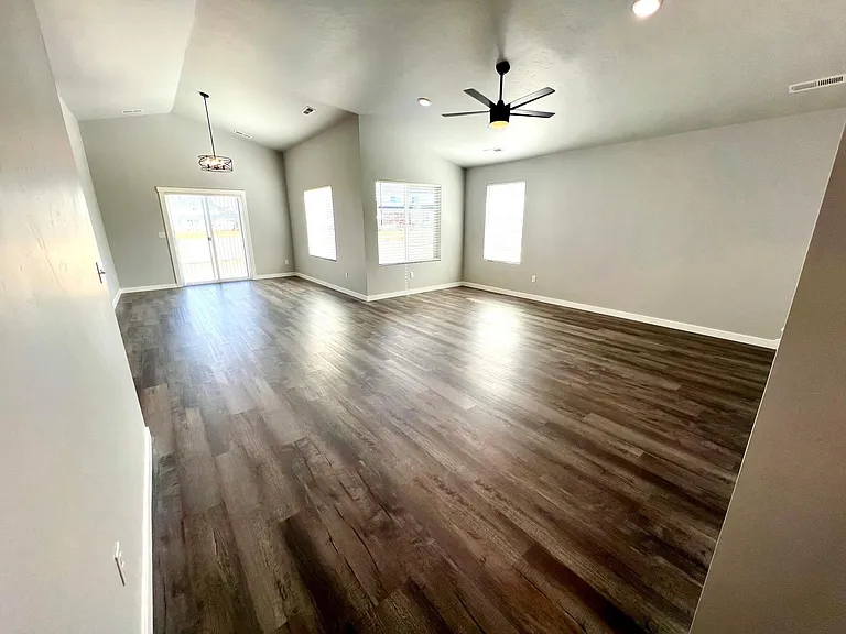 7050 W Grand Rapids Dr — Photo 18