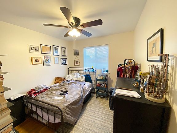 3rd image of 21-22 41st St #3