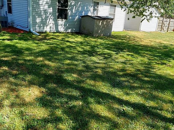 2nd image of 39360 N Holdridge Ave