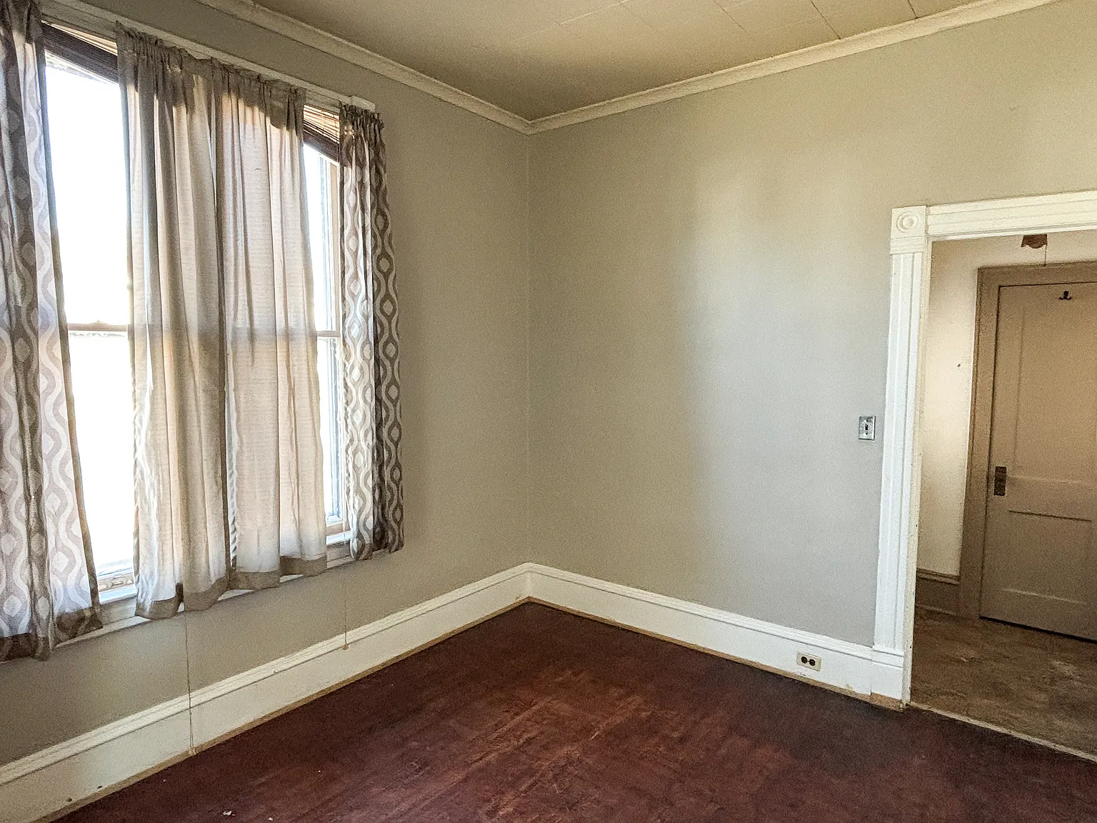 2 bed, 984 sqft, $990 — Photo 4