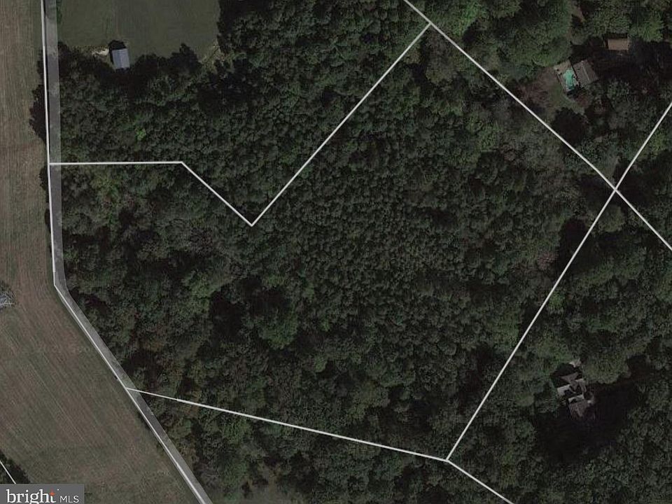 1st image of Tobacco Trail Ln