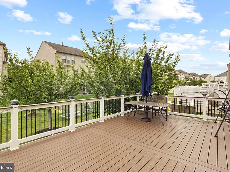 24839 Somerby Dr — Photo 7