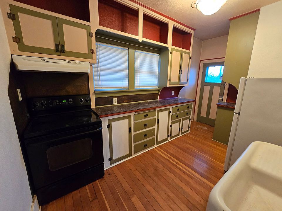 1st image of 313 19th St #1