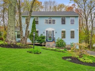 347 Georgetown Dr, Watertown, CT 06795