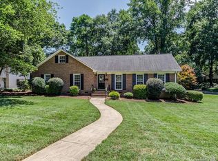2900 Arundel Dr, Charlotte, NC 28209